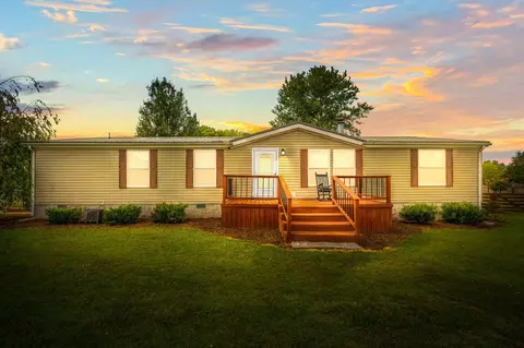 134 E Biggs Rd, Portland, TN 37148