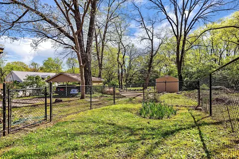 Exterior - 309 E Marthona Rd, Madison, TN 37115 photo 7 of 16