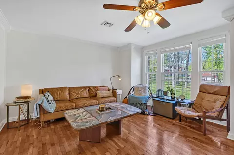 Living - 309 E Marthona Rd, Madison, TN 37115 photo 1 of 3