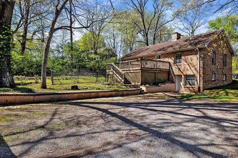 Exterior - 309 E Marthona Rd, Madison, TN 37115 photo 14 of 16