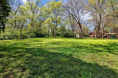Exterior - 309 E Marthona Rd, Madison, TN 37115 photo 10 of 16