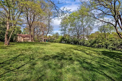 Exterior - 309 E Marthona Rd, Madison, TN 37115 photo 11 of 16