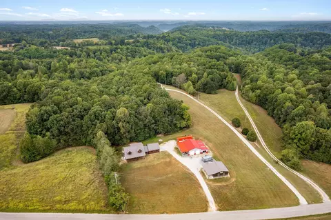 6995 Ashburn Rd, Baxter, TN 38544 photo 5