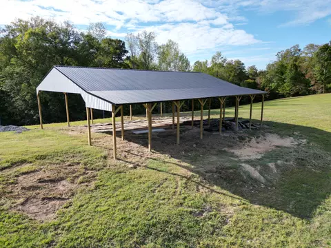918 Gibbs Rd, Ashland City, TN 37015
