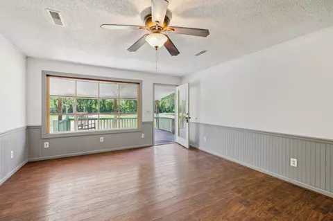 163 Longbranch Rd, Hohenwald, TN 38462