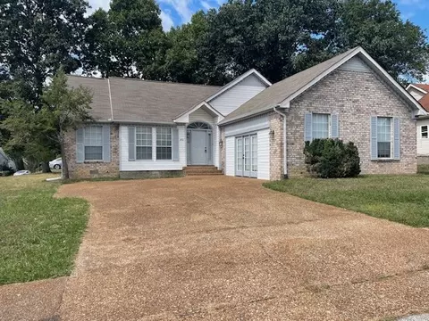 3712 Belle Oaks Dr, Antioch, TN 37013