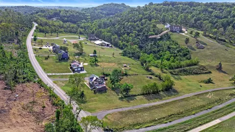 1250 Old Highway 99, Columbia, TN 38401