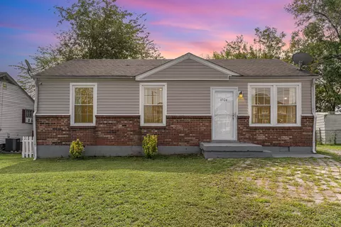 4504 Packard Dr, Nashville, TN 37211