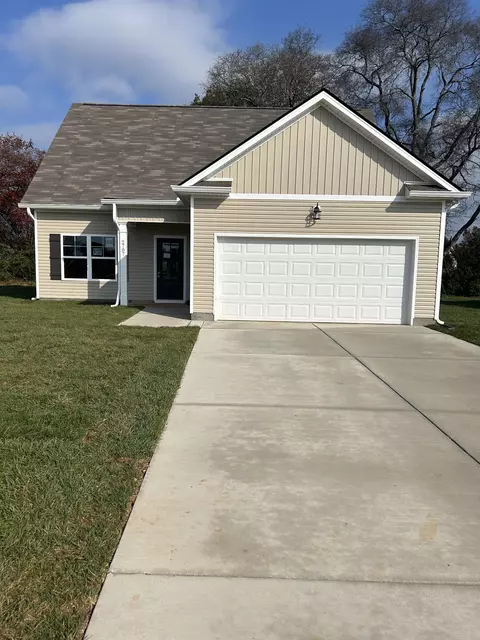 2707 Gertie Dr, Murfreesboro, TN 37127