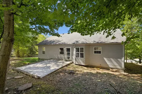 Exterior - 533 Leeza Loop, Dickson, TN 37055 photo 4 of 4