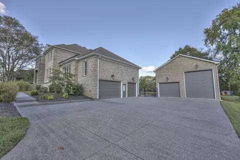 2008 Alan John Way, Lebanon, TN 37087