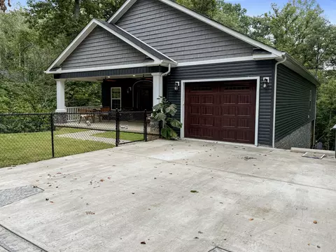 108 General Tilghman Dr, Dover, TN 37058 photo 2