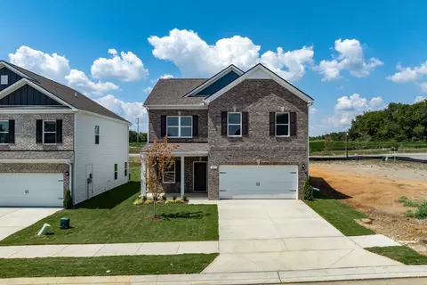 261 Summerlin Dr, Gallatin, TN 37066