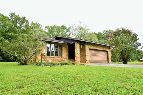 4970 Greenhaw Rd, Decherd, TN 37324