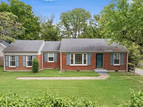 3110 Southlake Dr, Nashville, TN 37211