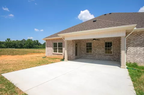 88 Brooklyn Ave, Manchester, TN 37355 photo 5