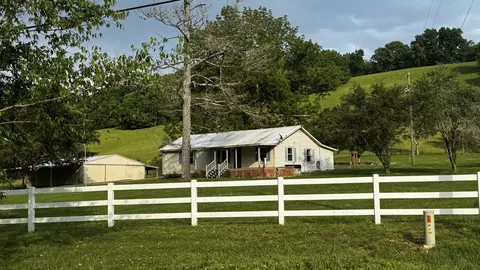 315 Loyd Rd, Pulaski, TN 38478