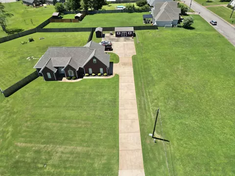 755 Browns Church Rd, Jackson, TN 38305
