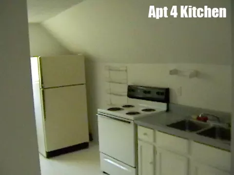Kitchen - 443 E College St, Murfreesboro, TN 37130 photo 4 of 4