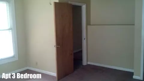 Bedroom - 443 E College St, Murfreesboro, TN 37130 photo 2 of 4