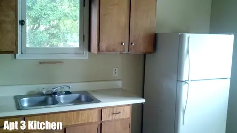Kitchen - 443 E College St, Murfreesboro, TN 37130 photo 3 of 4