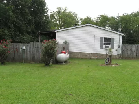 389 Oliver Smith Rd, Flintville, TN 37335