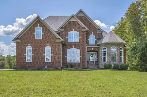 945 Eli Rd, Bon Aqua, TN 37025