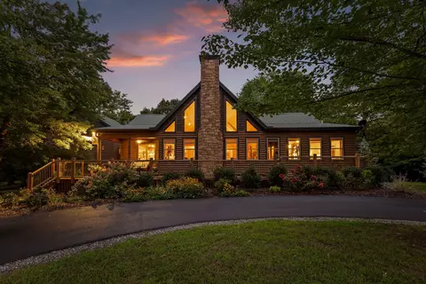 543 Deer Point Dr, Dunlap, TN 37327