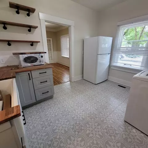 908 N Spring St, Murfreesboro, TN 37130 photo 8