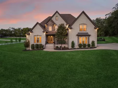 7243 Magnolia Valley Dr, Eagleville, TN 37060