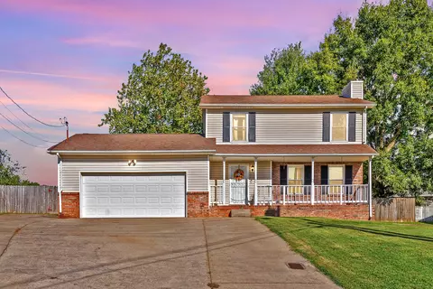 1421 Marla Ct, Clarksville, TN 37042