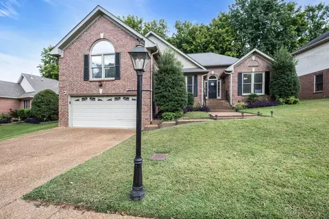 3908 Lakeridge Run, Nashville, TN 37214