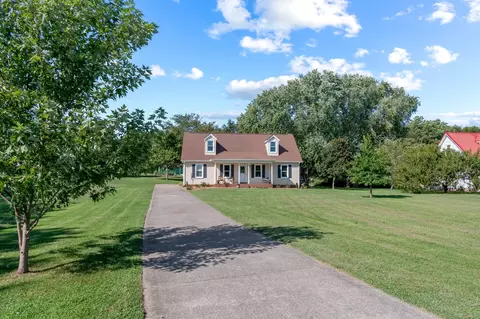1152 Weaver Farm Ln, Spring Hill, TN 37174