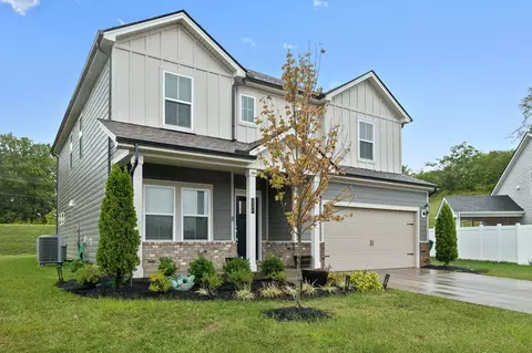 2060 Notchleaf Rd, Antioch, TN 37013