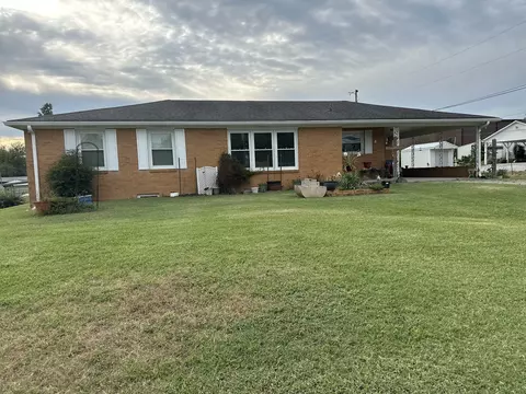 229 Edgewood St, Alexandria, TN 37012