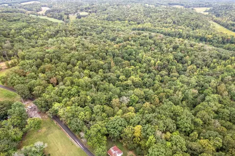 1 Chapel Rd, Dover, TN 37058 photo 3