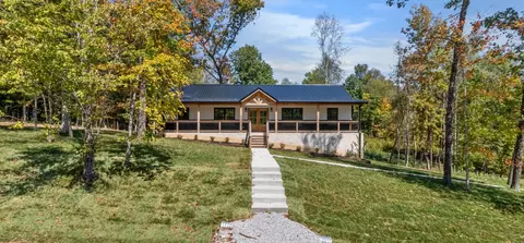 1137 Hilltop Rd, Cumberland Furnace, TN 37051