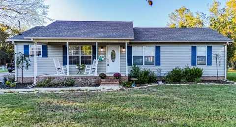 328 Cessna Ln, Shelbyville, TN 37160