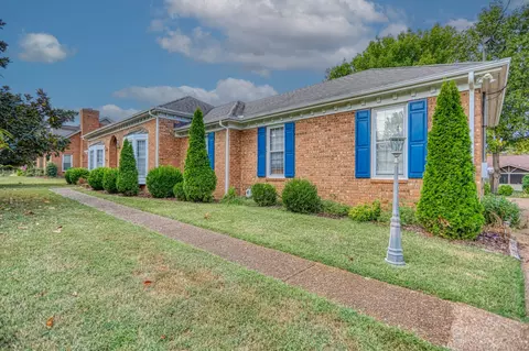 103 Pecanwood Ct, Hendersonville, TN 37075
