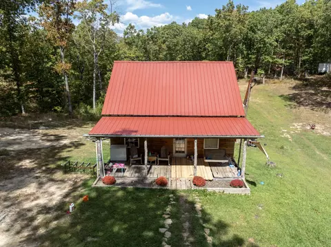 Exterior - 170 Desiree Dr, Dunlap, TN 37327 photo 5 of 14