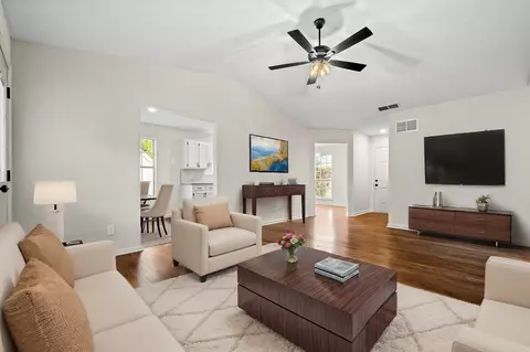 309 Liberty Ln, La Vergne, TN 37086