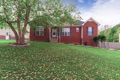 144 Coniston Dr, Clarksville, TN 37040