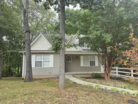 982 Emily Ln SW, Cookeville, TN 38501