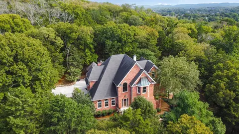 9413 Atherton Ct, Brentwood, TN 37027