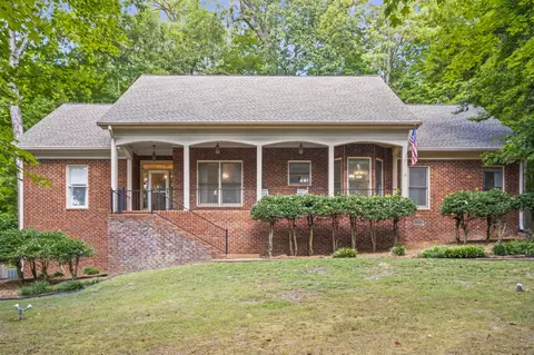614 Fairway Trl, Springfield, TN 37172