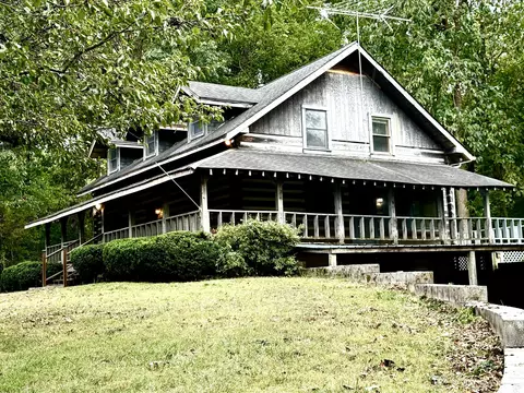454 Chestnut Grove Rd, Morrison, TN 37357 photo 4