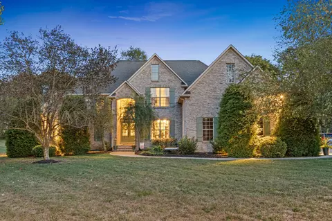6941 Zion Crossing Ct, Columbia, TN 38401