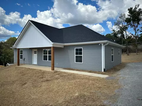 625 Les Gregory Loop, Hartsville, TN 37074