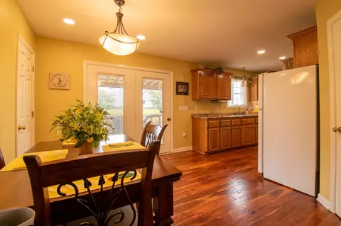 Entry Way - 120 Kimberly Dr, Loretto, TN 38469 photo 1 of 1