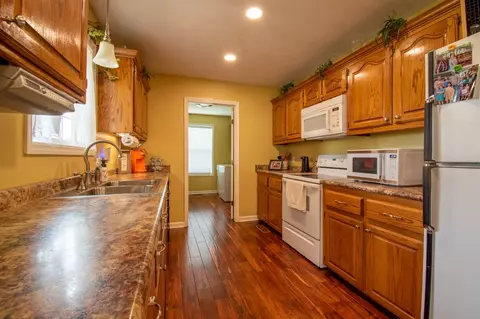 Kitchen - 120 Kimberly Dr, Loretto, TN 38469 photo 1 of 1